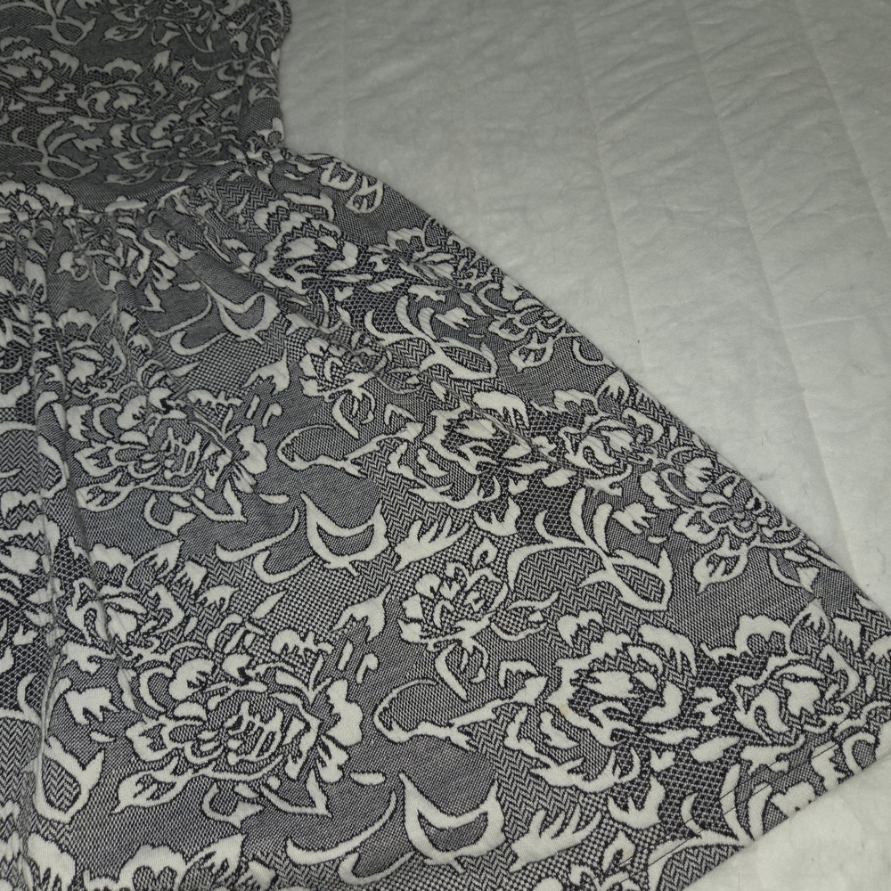 Floral Patterned Gray Bedding Set